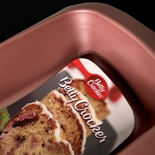 Molde para Pan y Budín Betty Crocker Línea Pink - Imagen 3