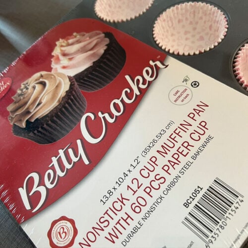 Molde Para Muffin Betty Crocker 12 Espacios  / 60 Pirotines - Imagen 3