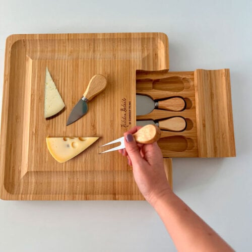 Tabla Bandeja Para Quesos con 4 Accesorios - Imagen 2